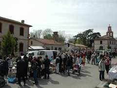 foto di 8ème édition du vide-greniers annuel de l'Association d'Entraide Bonreposienne