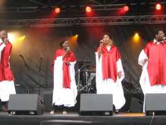 Foto Mardi 17 août (21h) - Festival Cantica Sacra - Concert de Gospel dans les grottes de Lacave avec José Toucet et la formation Authentic Gospel Singers.