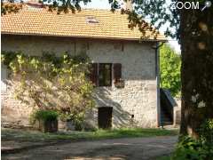 picture of Gite à la ferme avec étang de pêche privé